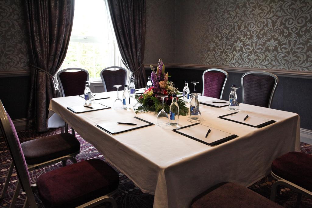 Greenvale Hotel Cookstown Buitenkant foto