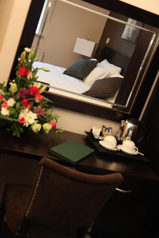 Greenvale Hotel Cookstown Kamer foto
