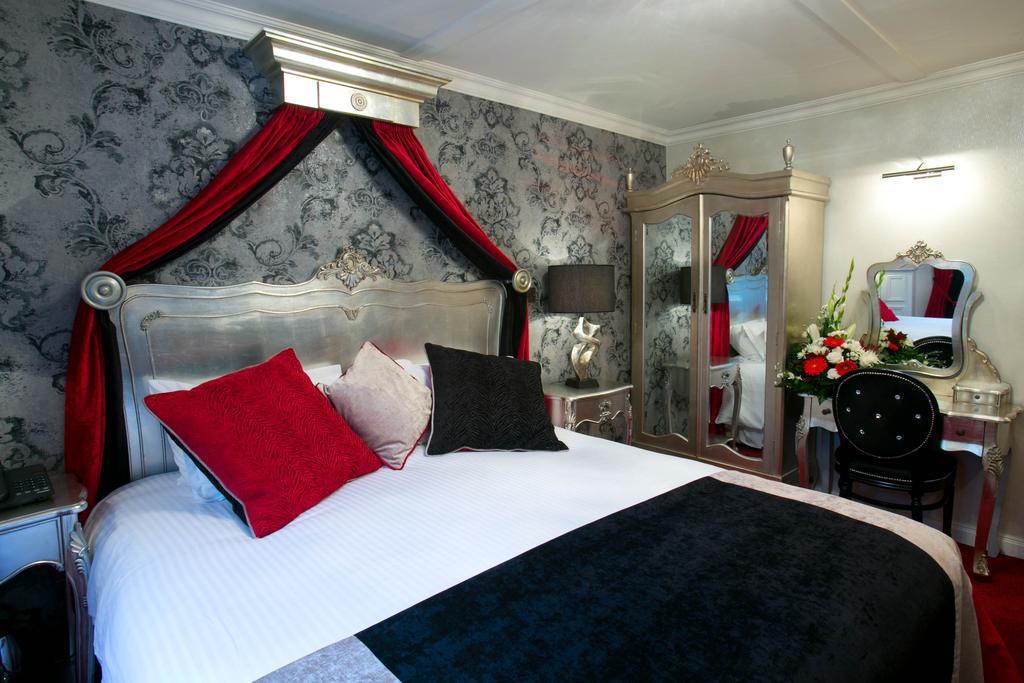 Greenvale Hotel Cookstown Kamer foto