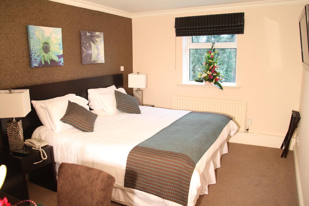 Greenvale Hotel Cookstown Buitenkant foto